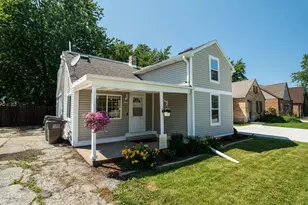 3426 Morris St, Racine, WI 53126 - Photo 2