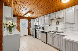 3426 Morris St, Racine, WI 53126 - Photo 4