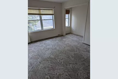 2686 N Humboldt Blvd, Milwaukee, WI 53212 - Photo 18