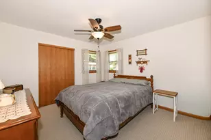 5647 S Lorene Ave, Milwaukee, WI 53221 - Photo 16