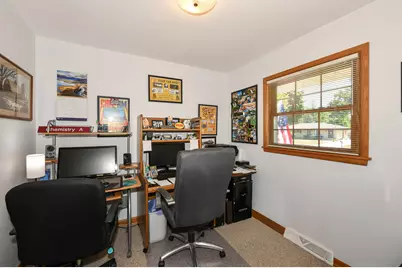 5647 S Lorene Ave, Milwaukee, WI 53221 - Photo 18