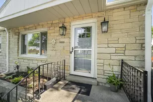 9600 W Nash St, Milwaukee, WI 53222 - Photo 2