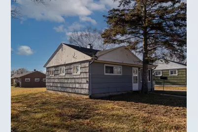 6001 W Carmen Ave, Milwaukee, WI 53218 - Photo 14