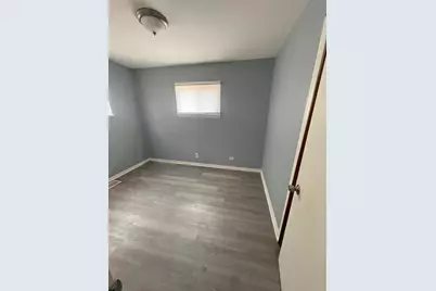 6001 W Carmen Ave, Milwaukee, WI 53218 - Photo 10