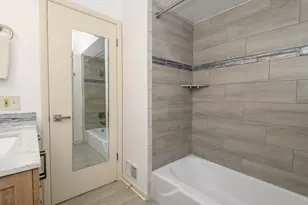2985 S 126th St, New Berlin, WI 53151 - Photo 16