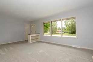 2985 S 126th St, New Berlin, WI 53151 - Photo 10