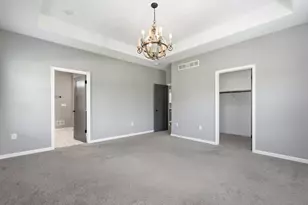 10163 S Woodside Ct, Franklin, WI 53132 - Photo 26
