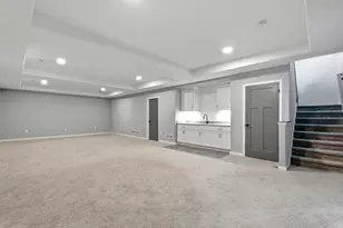 10163 S Woodside Ct, Franklin, WI 53132 - Photo 44
