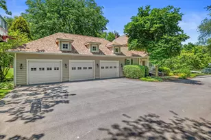 N29W30593 Foxwood Dr, Delafield, WI 53072 - Photo 80