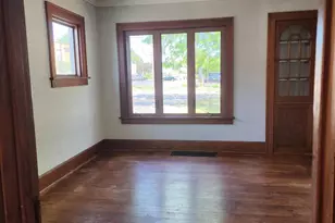 1604 Main St, Racine, WI 53182 - Photo 10