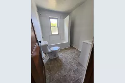 1604  Main St, Racine, WI 53182 - Photo 14
