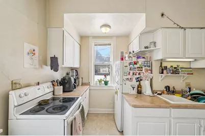 1848 N Cambridge Ave, Milwaukee, WI 53202 - Photo 10