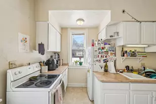 1848 N Cambridge Ave, Milwaukee, WI 53202 - Photo 10
