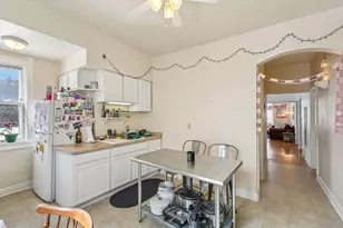 1848 N Cambridge Ave, Milwaukee, WI 53202 - Photo 8