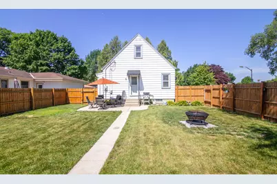 11729 W Washington St, West Allis, WI 53214 - Photo 22