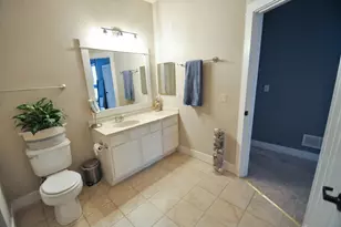15295 W Library Ln, New Berlin, WI 53151 - Photo 10