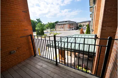 15295 W Library Ln #213, New Berlin, WI 53151 - Photo 12