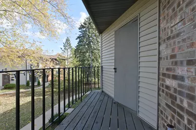W169N11588  Biscayne Dr #14, Germantown, WI 53022 - Photo 20
