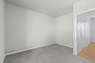 2122 S 26th St, Milwaukee, WI 53215 - Photo 10