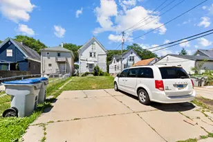 2122 S 26th St, Milwaukee, WI 53215 - Photo 20