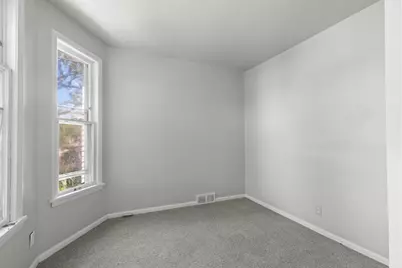 2122 S 26th St #2122A, Milwaukee, WI 53215 - Photo 6