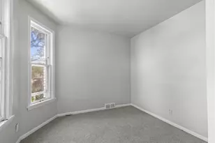 2122 S 26th St, Milwaukee, WI 53215 - Photo 6