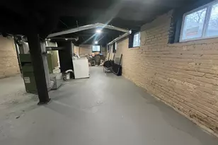 212 W Center St, Milwaukee, WI 53212 - Photo 94