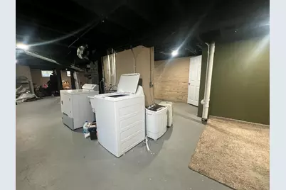 212 W Center St, Milwaukee, WI 53212 - Photo 88