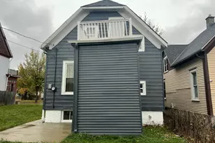 212 W Center St, Milwaukee, WI 53212 - Photo 6