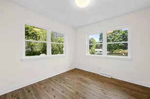 918 W Moreland Blvd, Waukesha, WI 53188 - Photo 18