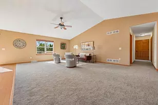 1109 Hickory Ln, Johnson Creek, WI 53094 - Photo 8