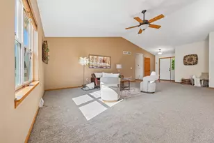 1109 Hickory Ln, Johnson Creek, WI 53094 - Photo 6