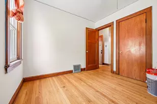 6730 N 58th St, Milwaukee, WI 53223 - Photo 16