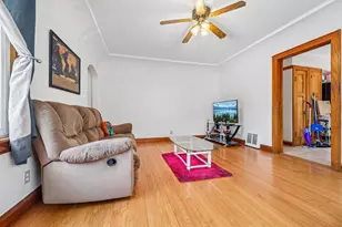 6730 N 58th St, Milwaukee, WI 53223 - Photo 8