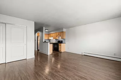 2121 N Cambridge Ave #302, Milwaukee, WI 53202 - Photo 14