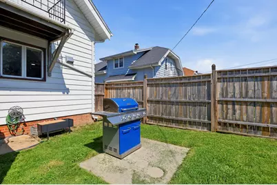 1307 S 21st St, Sheboygan, WI 53081 - Photo 30