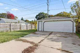 5076 N 47th St, Milwaukee, WI 53218 - Photo 14