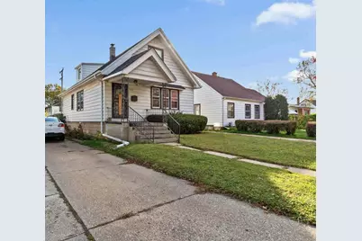 5076 N 47th St, Milwaukee, WI 53218 - Photo 2