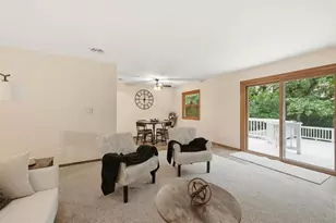 W362S10050 Lewin Ln, Eagle, WI 53119 - Photo 6