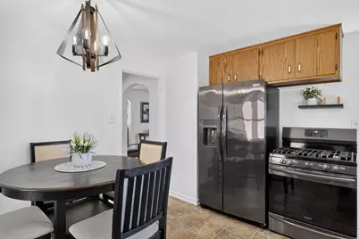 2824 S 8th St, Sheboygan, WI 53081 - Photo 8