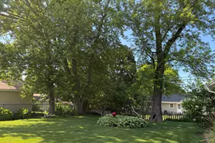 5232 W Donna Dr, Brown Deer, WI 53223 - Photo 24