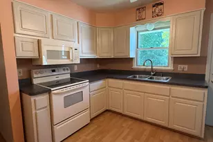 5232 W Donna Dr, Brown Deer, WI 53223 - Photo 8