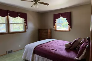 5232 W Donna Dr, Brown Deer, WI 53223 - Photo 10