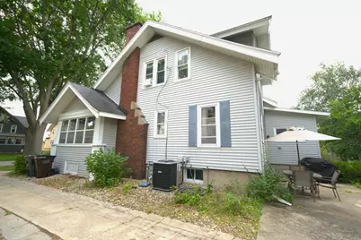 107  Clarence St, Fort Atkinson, WI 53538 - Photo 36