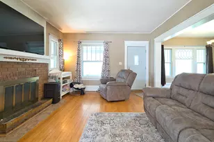 107 Clarence St, Fort Atkinson, WI 53538 - Photo 4