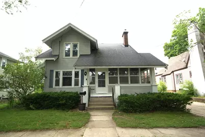 107  Clarence St, Fort Atkinson, WI 53538 - Photo 1