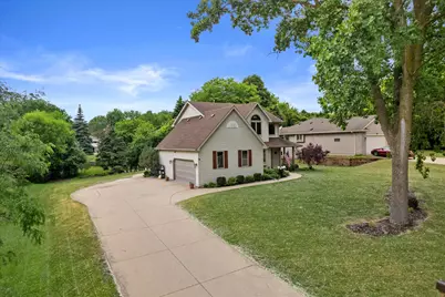 3250  Wood Rd, Racine, WI 53406 - Photo 8