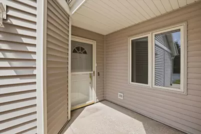 970  Oconomowoc Pkwy, Oconomowoc, WI 53066 - Photo 20