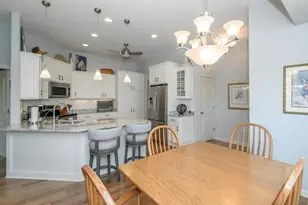 3605 Sandpiper Cir, Waukesha, WI 53189 - Photo 4