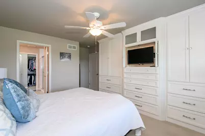 3605  Sandpiper Cir, Waukesha, WI 53189 - Photo 16